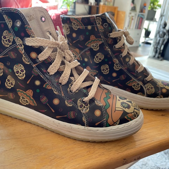 Goby scull Hightop Sneakers - Picture 8 of 8